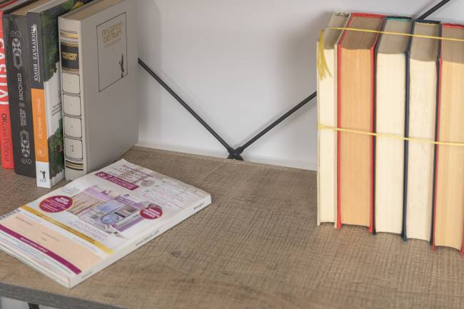 Комод с дверкой и ящиком с ТВ-тумбой для гостиной Трувор и открытый стеллаж с полками цвет дуб гранж песочный/интра Комод с дверкой и ящиком с ТВ-тумбой для гостиной Трувор и открытый стеллаж с полками цвет дуб гранж песочный/интра