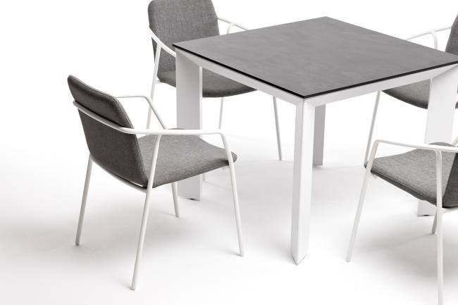 "Венето" обеденная группа на 4 персоны со стульями "Марокко", каркас белый, роуп серый
